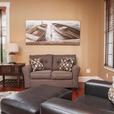 Lapolena Bed & Breakfast Southport Bagian luar foto
